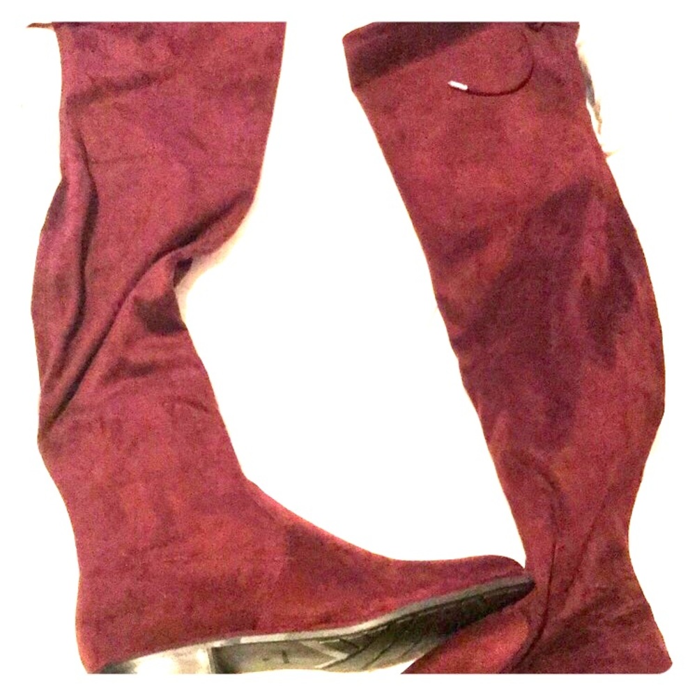 Gorgeous burgundy thigh high boots